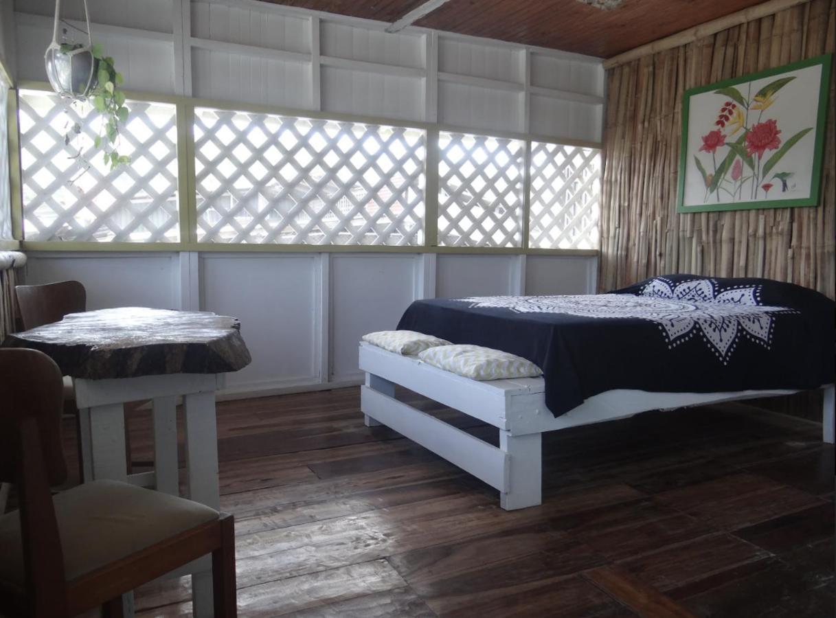 Hotel Puerto Viejo - Estd 1939 Puerto Viejo de Talamanca Eksteriør bilde