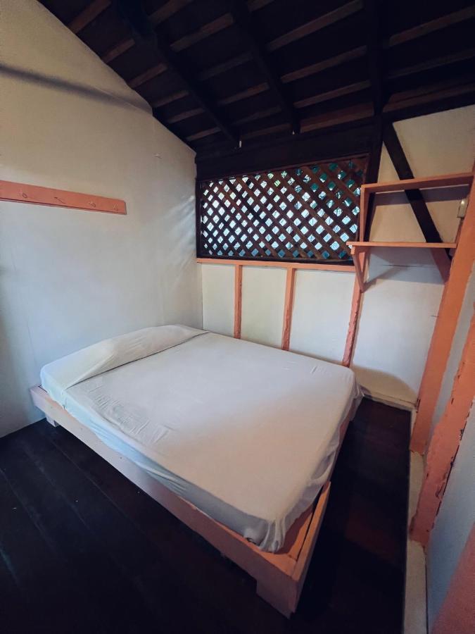 Hotel Puerto Viejo - Estd 1939 Puerto Viejo de Talamanca Eksteriør bilde