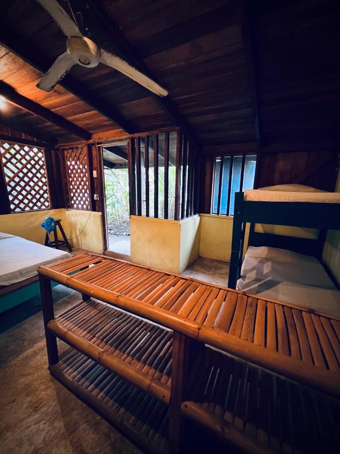 Hotel Puerto Viejo - Estd 1939 Puerto Viejo de Talamanca Eksteriør bilde