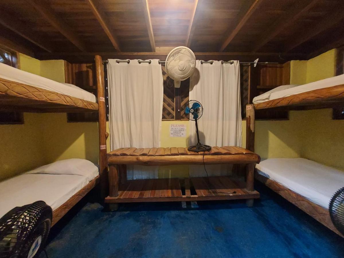 Hotel Puerto Viejo - Estd 1939 Puerto Viejo de Talamanca Eksteriør bilde