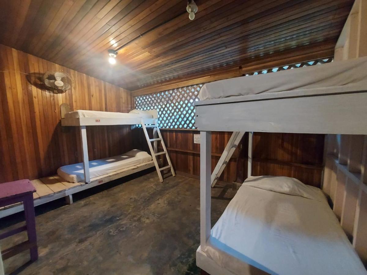 Hotel Puerto Viejo - Estd 1939 Puerto Viejo de Talamanca Eksteriør bilde