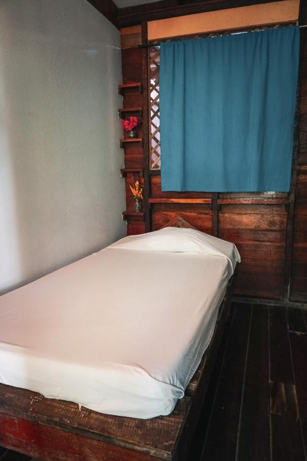 Hotel Puerto Viejo - Estd 1939 Puerto Viejo de Talamanca Eksteriør bilde
